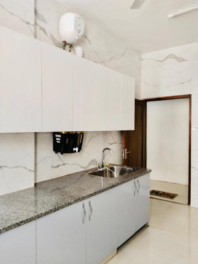 Fortune Home Service Apartment 2Bhk,E28 Saket 2A New Delhi Bagian luar foto